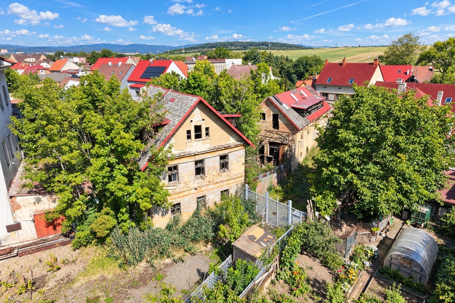 REZERVOVÁNO 9.9.2026 / Prodej dvou staveb s pozemkem 765 m² – Údlice u Chomutova